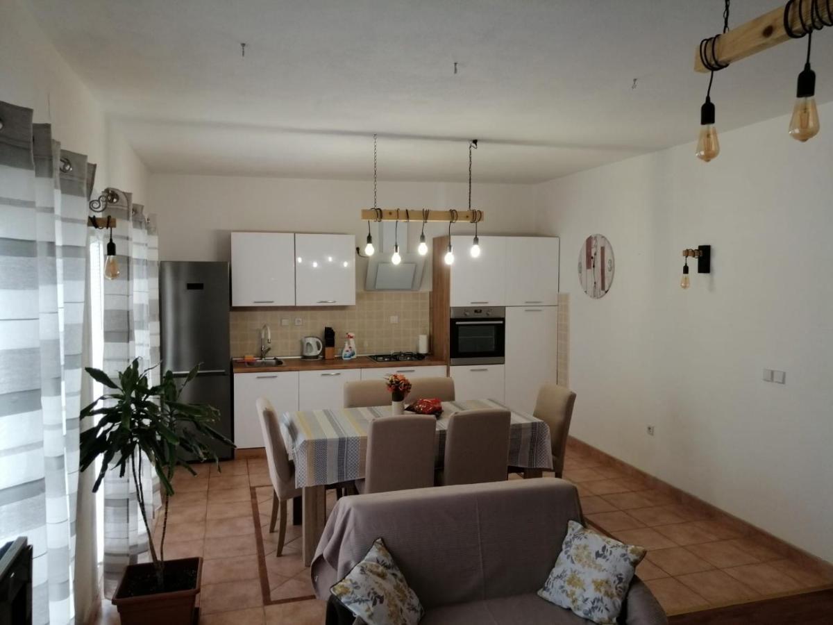 Apartamento Deny Žaborić Exterior foto