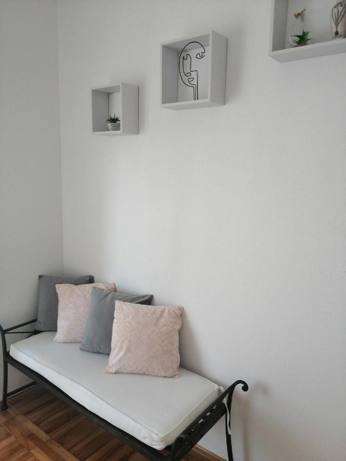 Apartamento Deny Žaborić Exterior foto